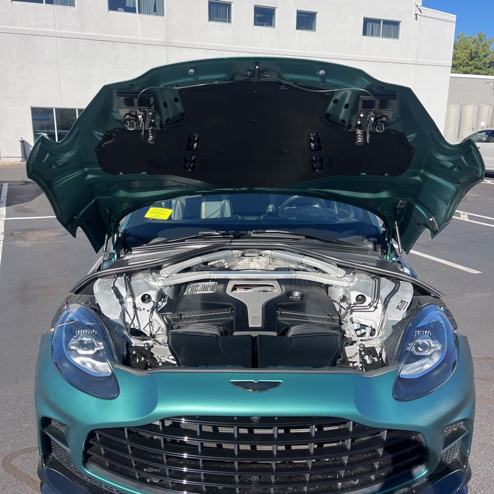 2023 Aston Martin DBX 707