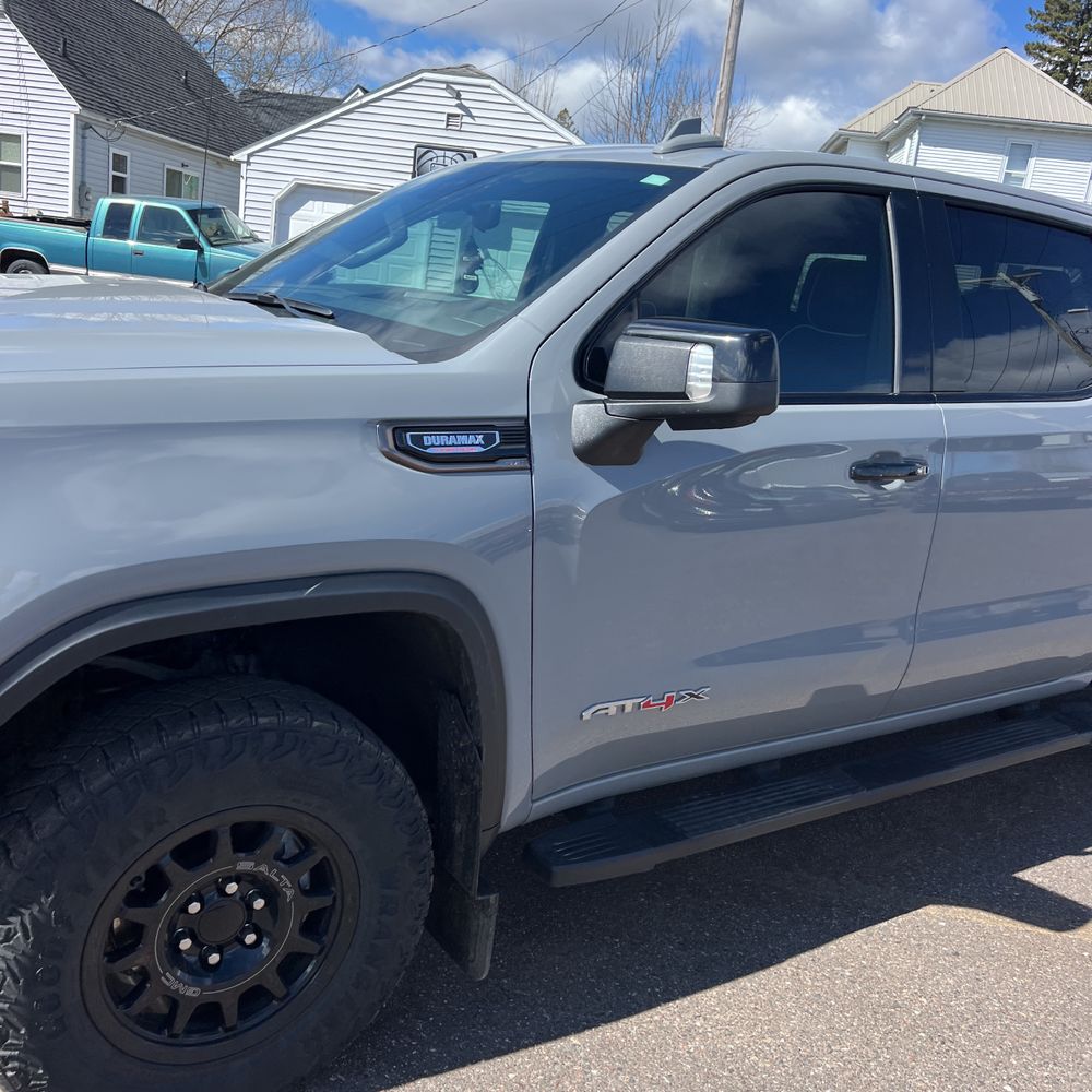 2024 GMC Sierra 1500 AT4X
