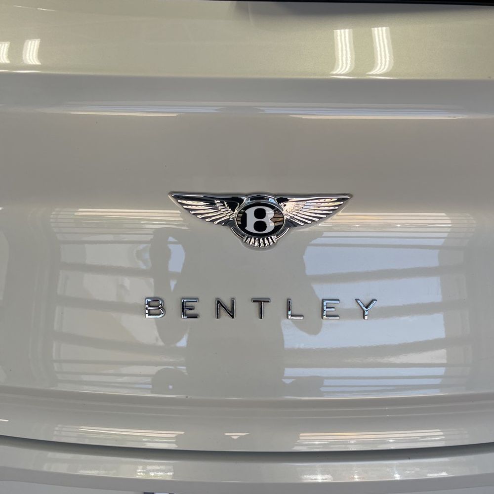 2021 Bentley Bentayga V8