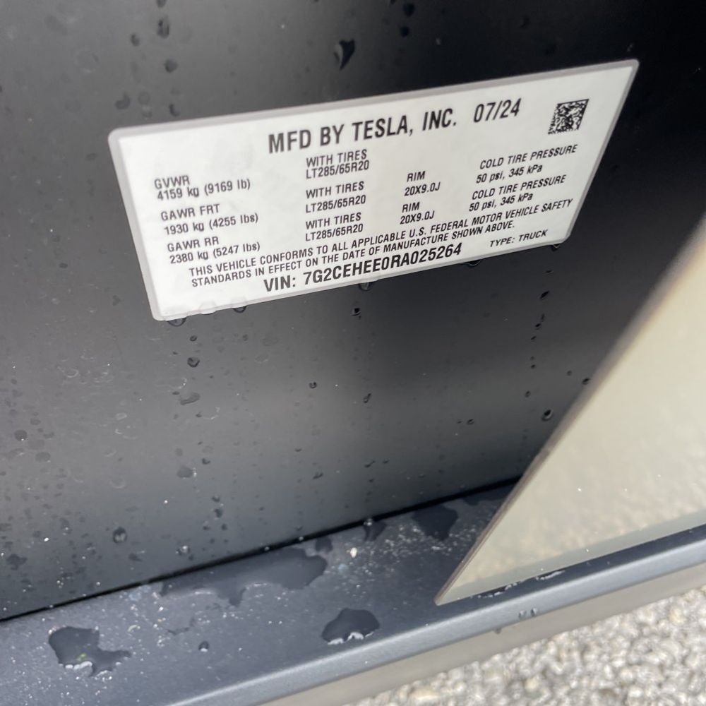 2024 Tesla Cybertruck CyberBeast