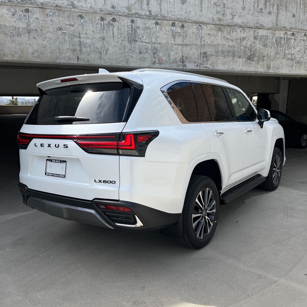 2025 Lexus LX-Series LX600 Premium