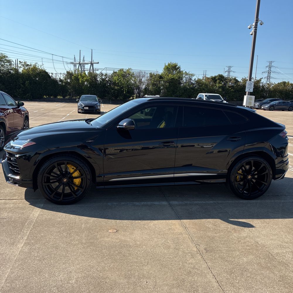 2019 Lamborghini Urus
