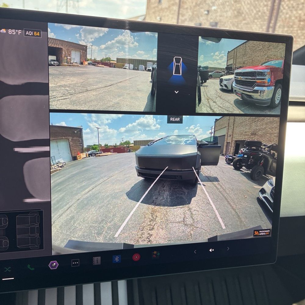 2024 Tesla Cybertruck Base