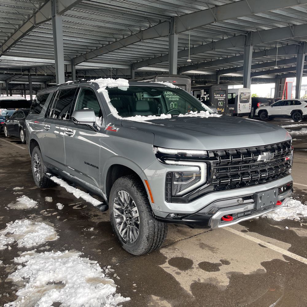 2025 Chevrolet Suburban Z71