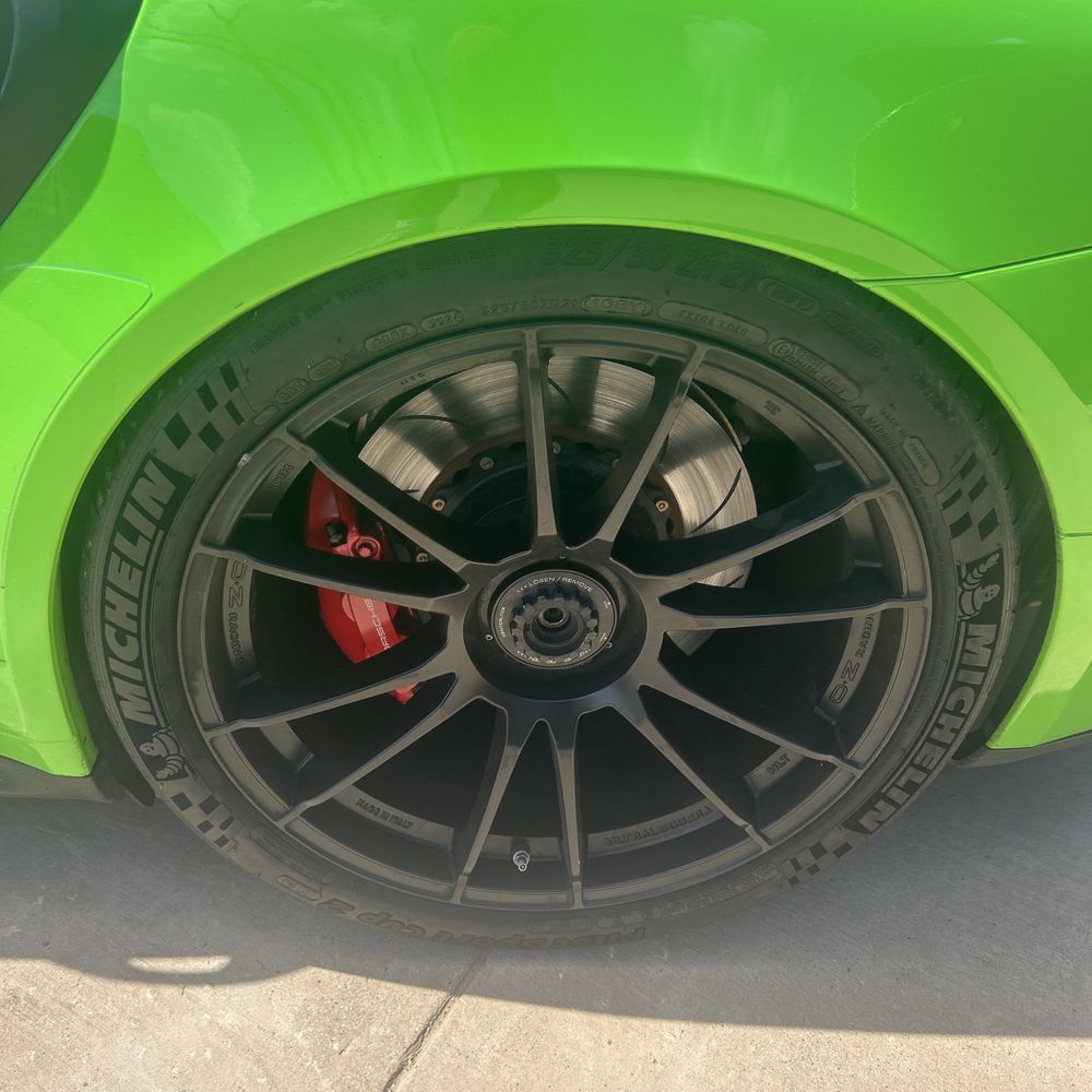 2019 Porsche 911 Carrera