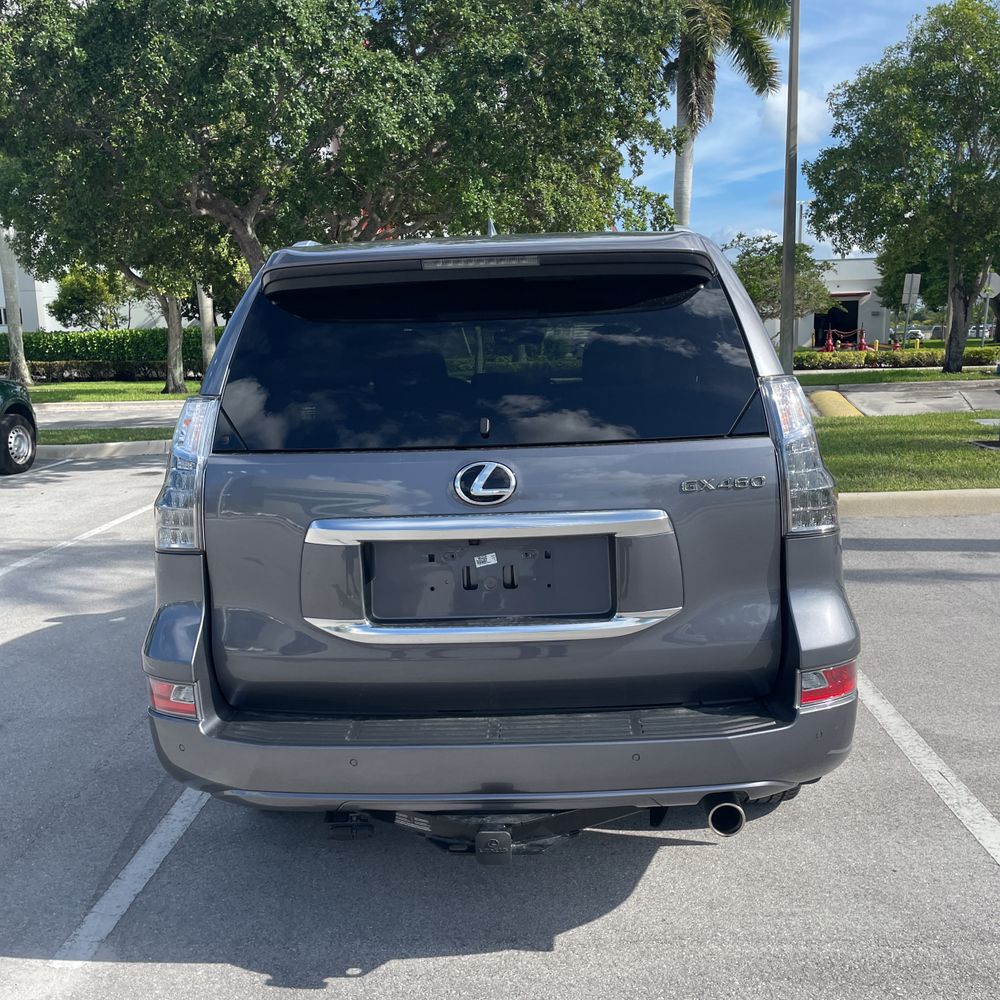 2023 Lexus GX 460 Base
