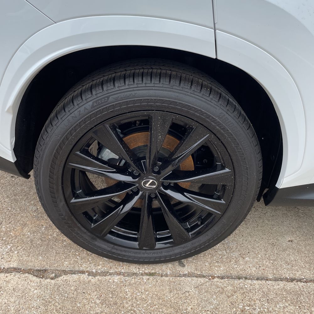 2025 Lexus NX 450h+ F SPORT Handling