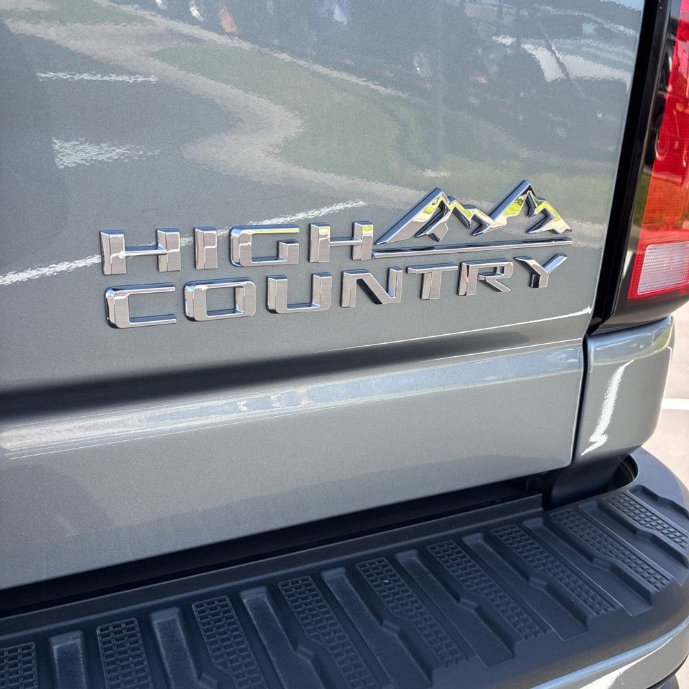 2024 Chevrolet Silverado 3500HD High Country