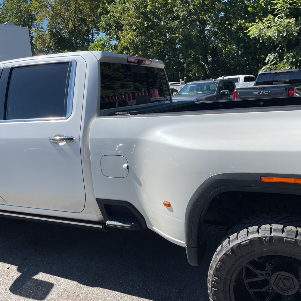 2024 GMC Sierra 3500HD Denali