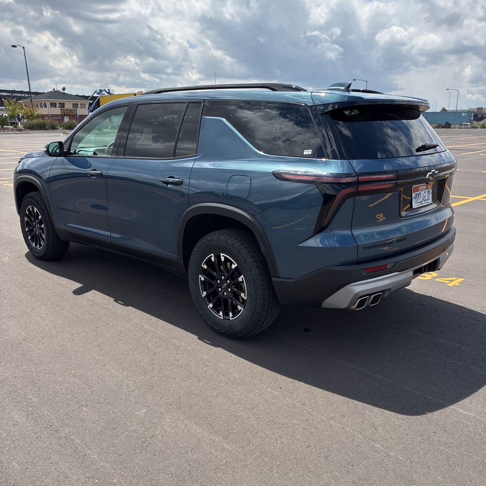 2025 Chevrolet Traverse Z71
