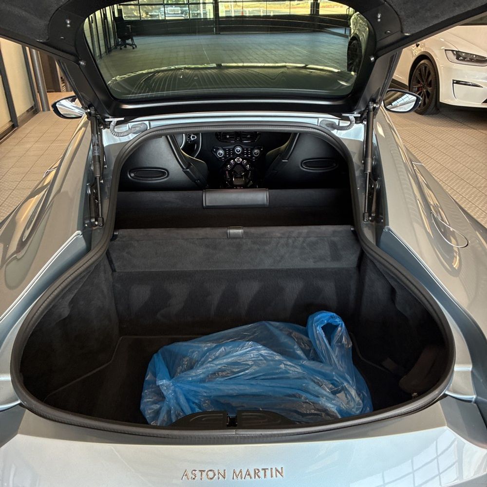 2020 Aston Martin Vantage
