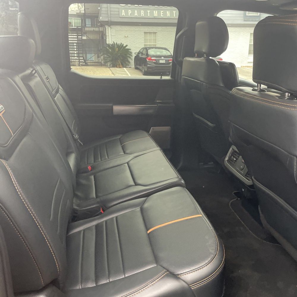 2023 Ford F-350 Super Duty Platinum