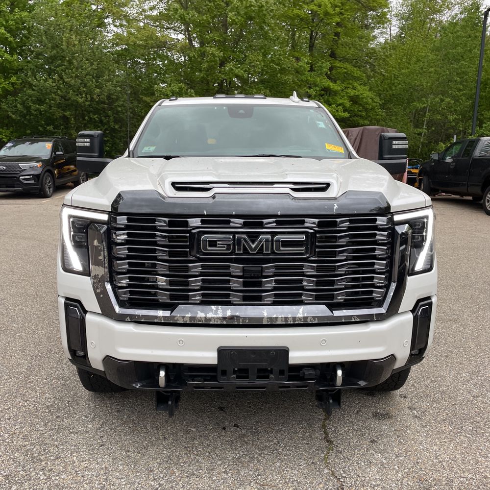 2024 GMC Sierra 3500HD Denali Ultimate