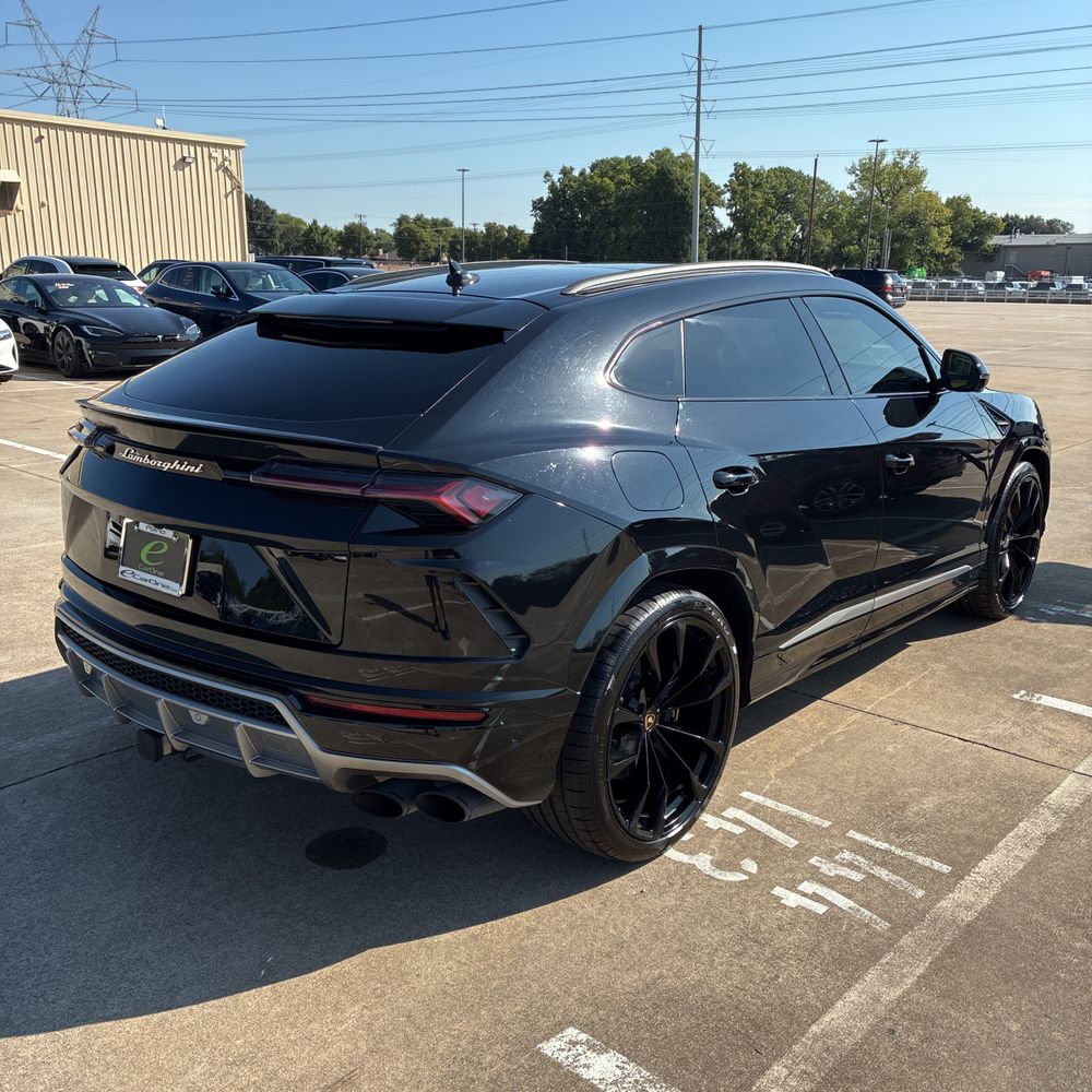 2019 Lamborghini Urus