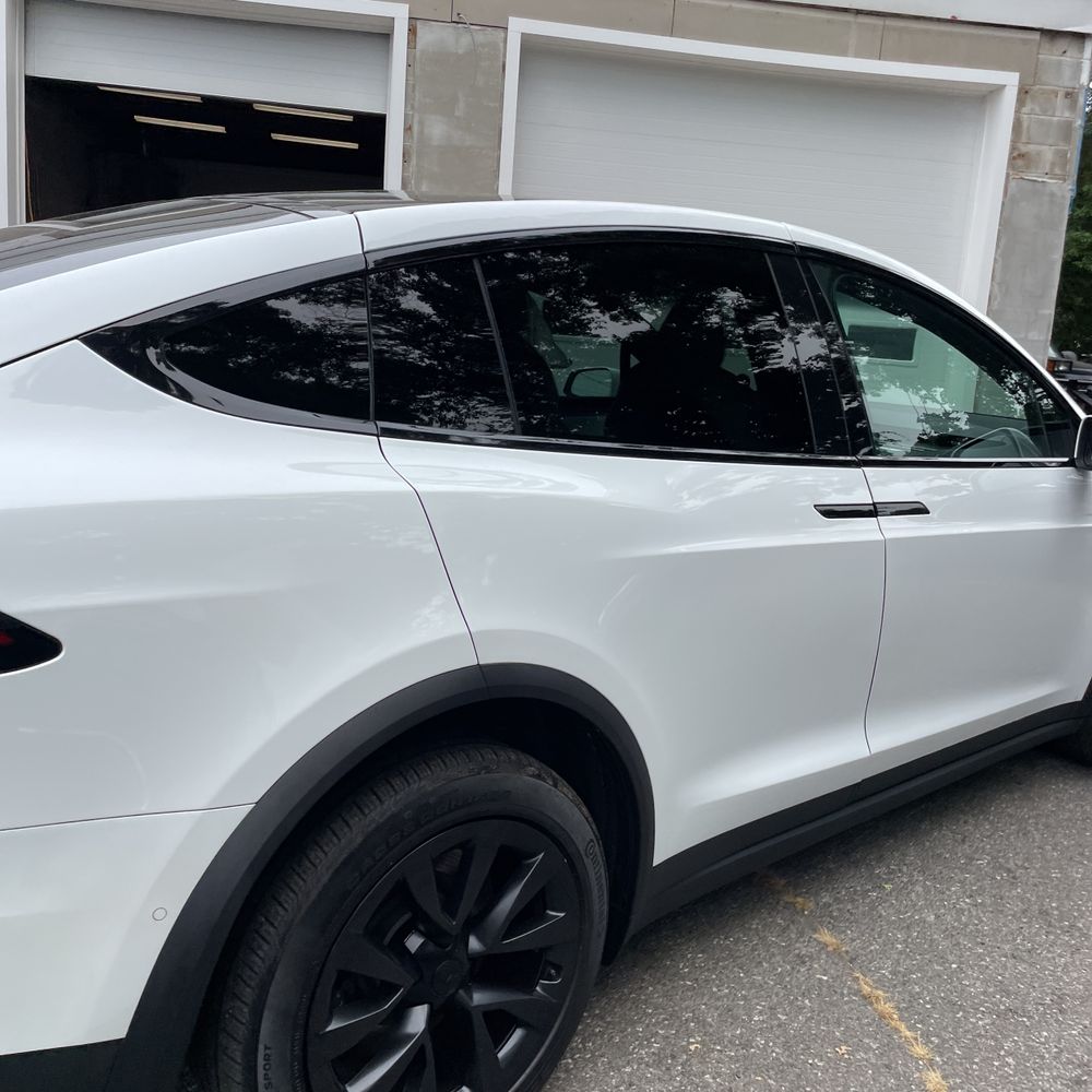 2022 Tesla Model X Plaid