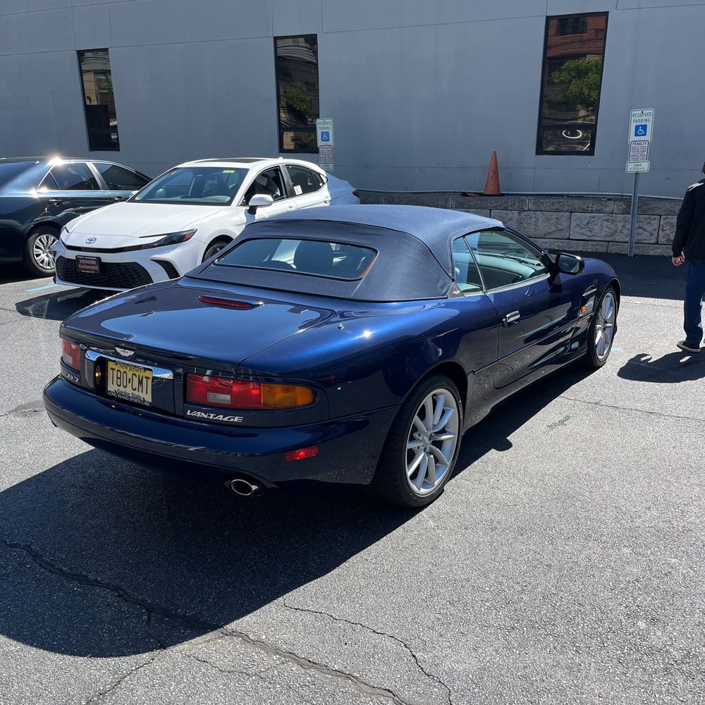 2001 Aston Martin DB7 Volante