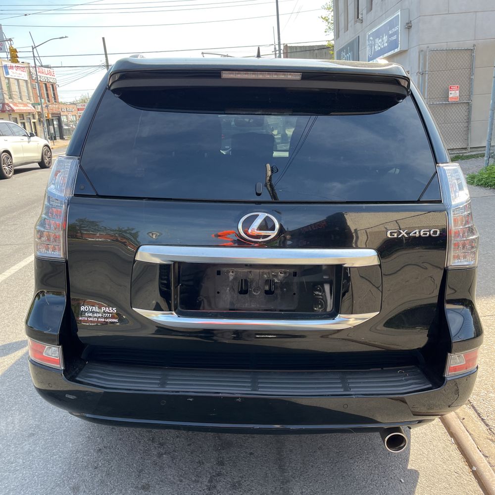 2022 Lexus GX 460 Base