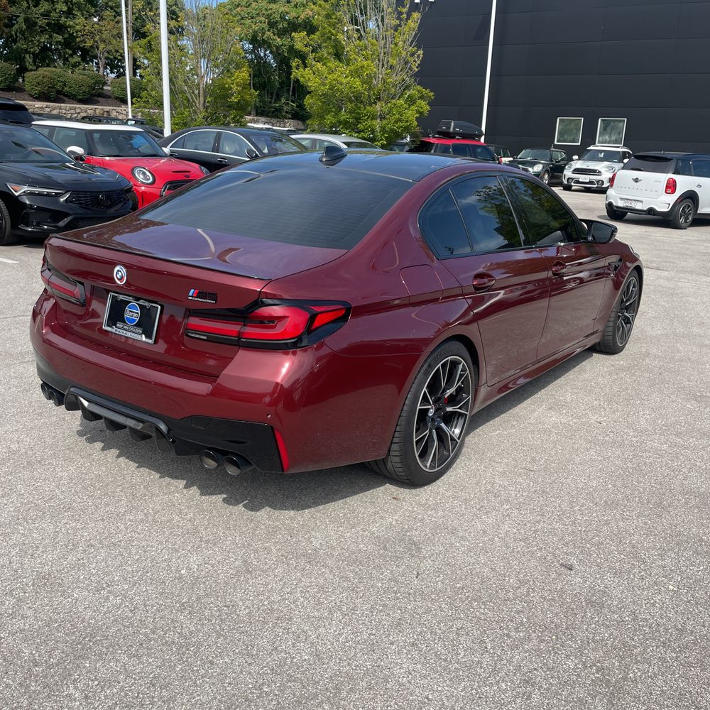 2022 BMW M5 Base