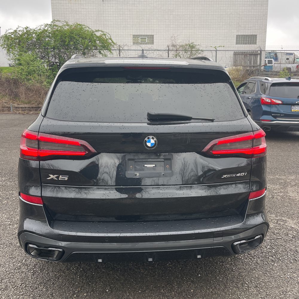 2022 BMW X5 xDrive40i