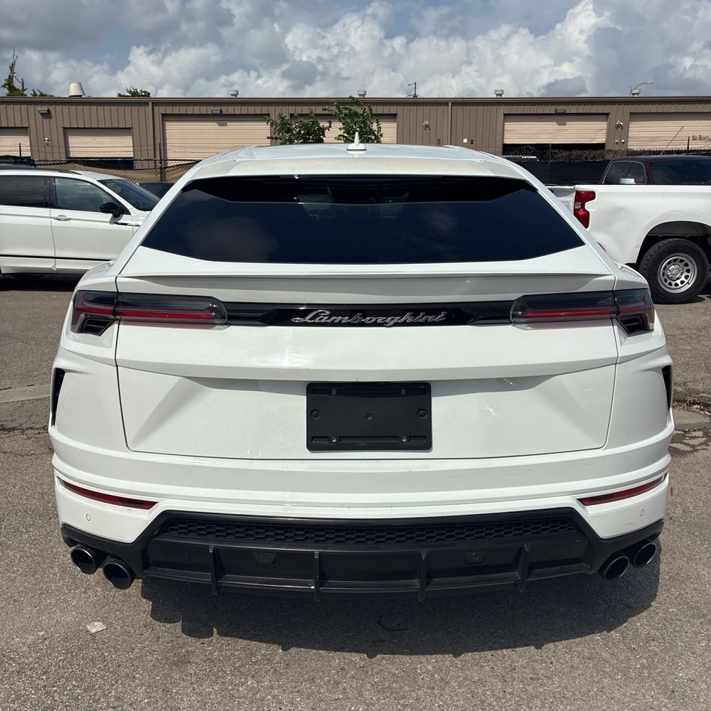 2020 Lamborghini Urus