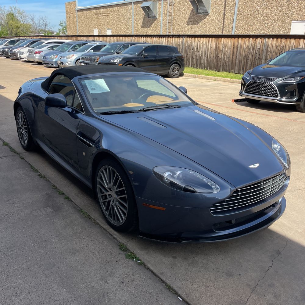 2010 Aston Martin Vantage V8