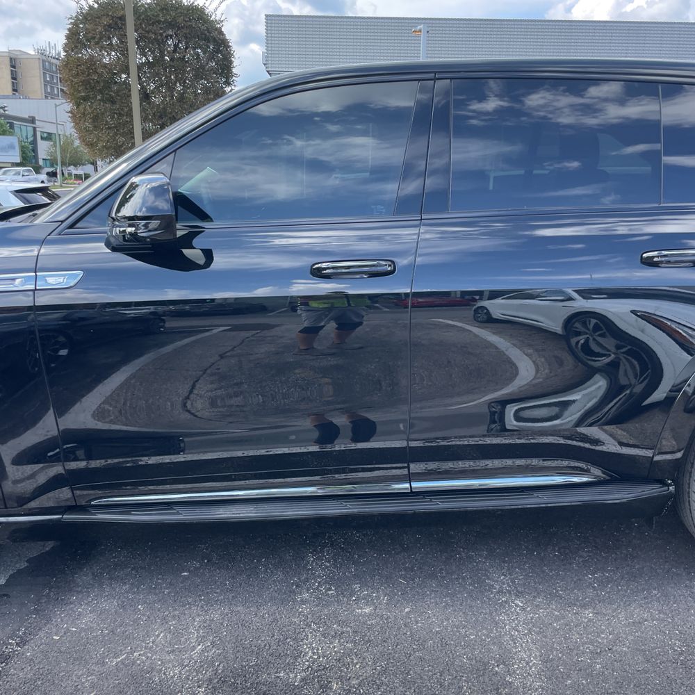 2025 Cadillac Escalade IQ Sport 2