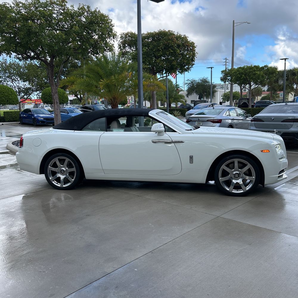 2016 Rolls-Royce Dawn