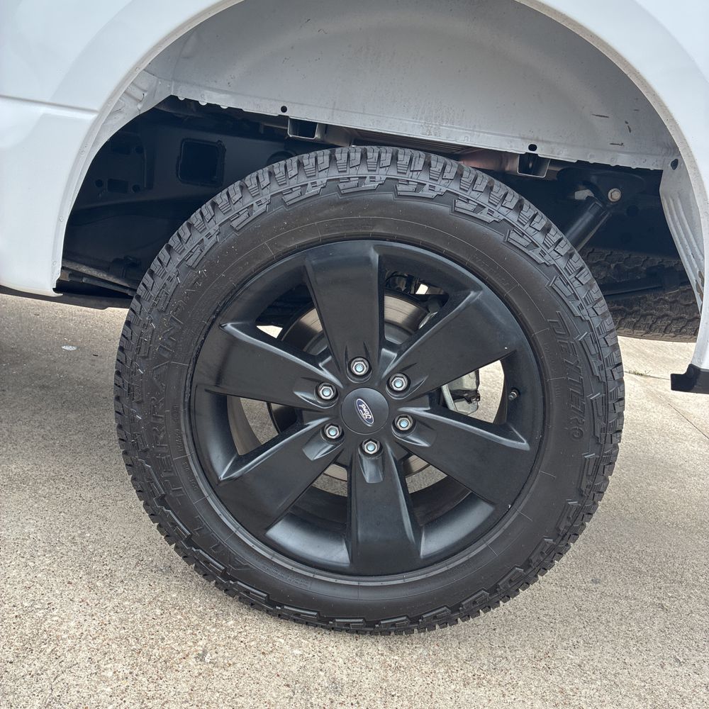2017 Ford F-150 XL photo 19