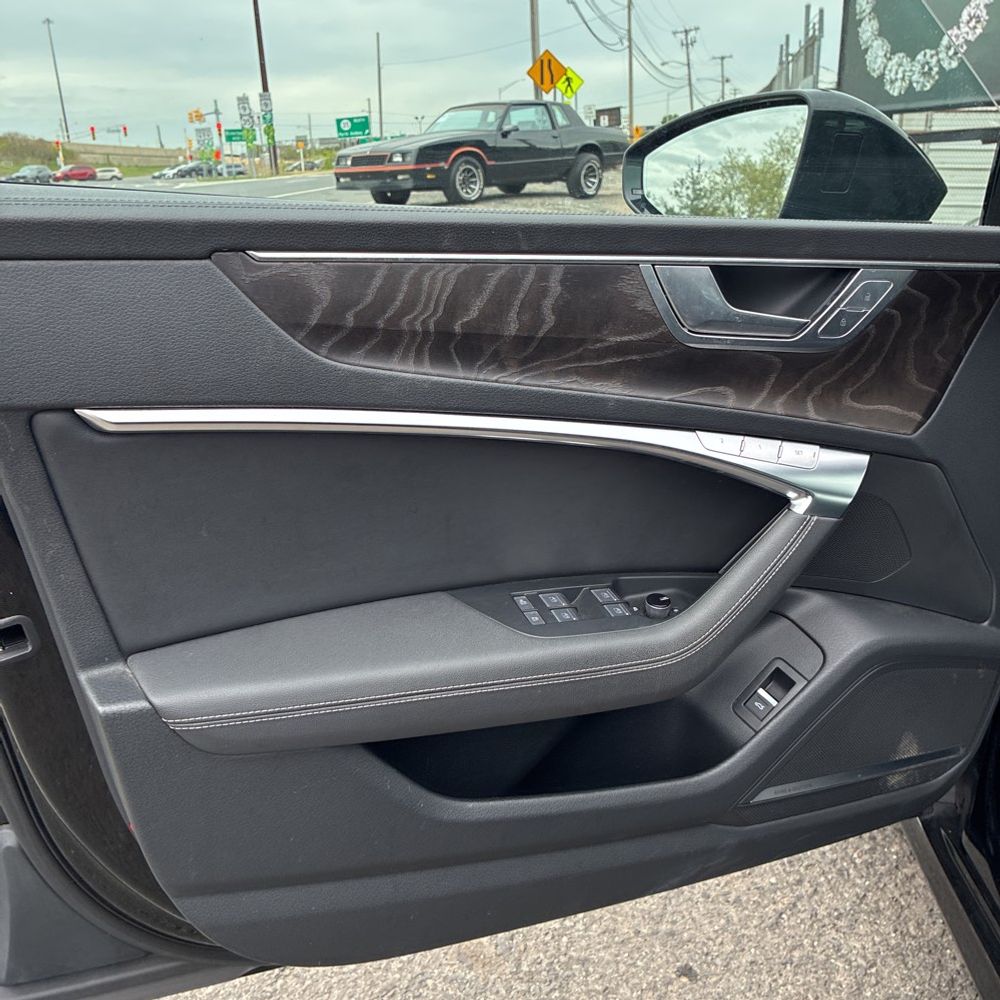 2023 Audi A7 quattro Prestige 55 TFSI
