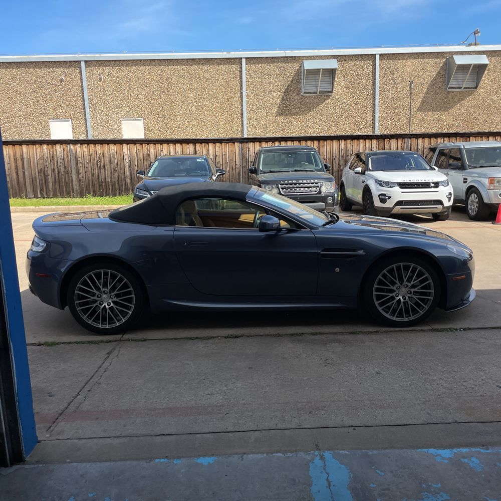 2010 Aston Martin Vantage V8