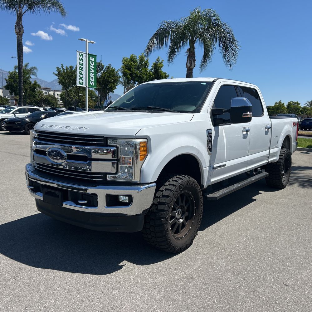 2017 Ford F-250 Super Duty Lariat