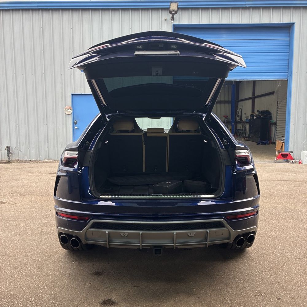 2020 Lamborghini Urus