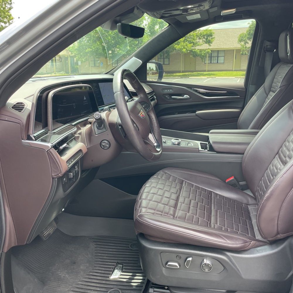 2024 Cadillac Escalade Premium Luxury Platinum
