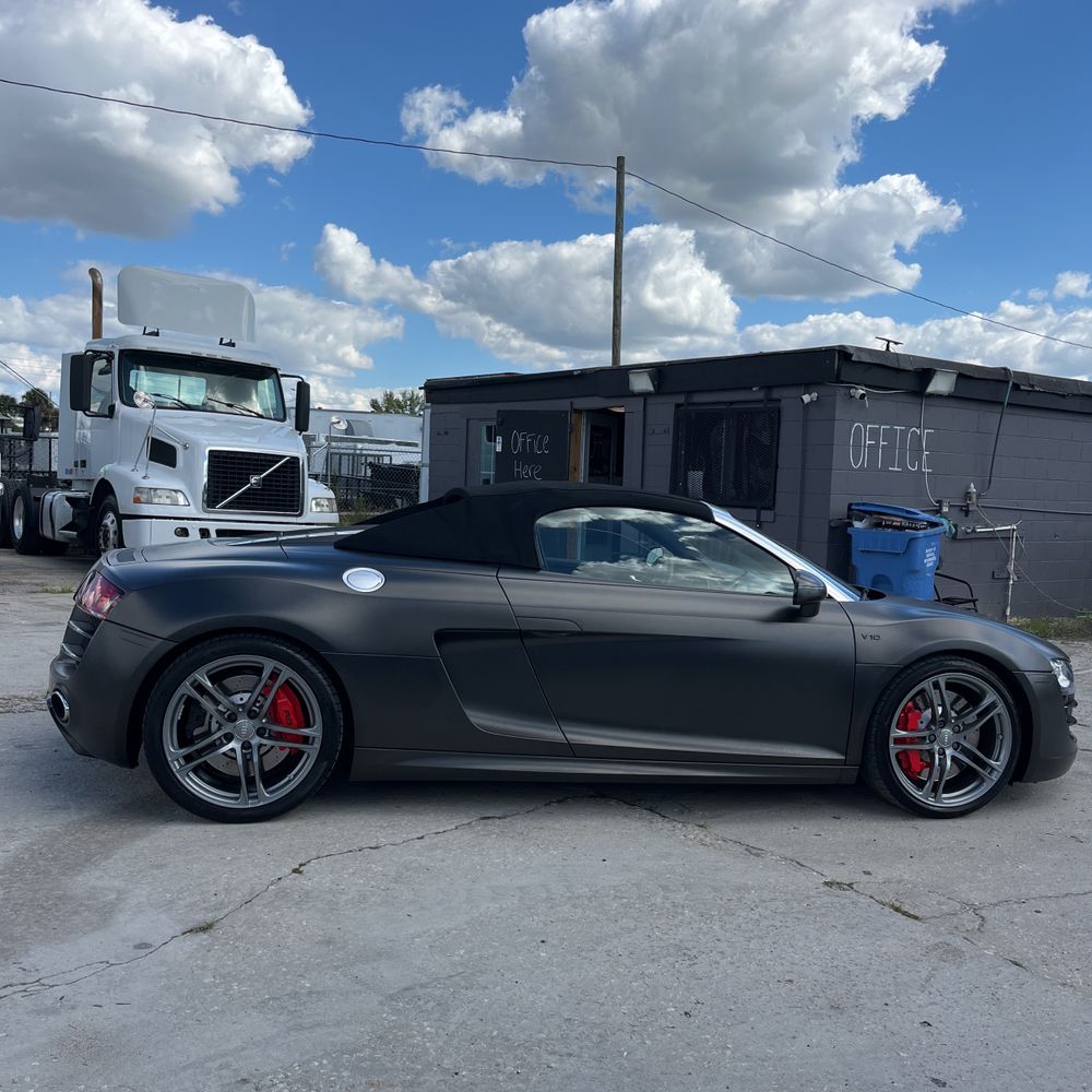 2011 Audi R8 5.2 Spyder