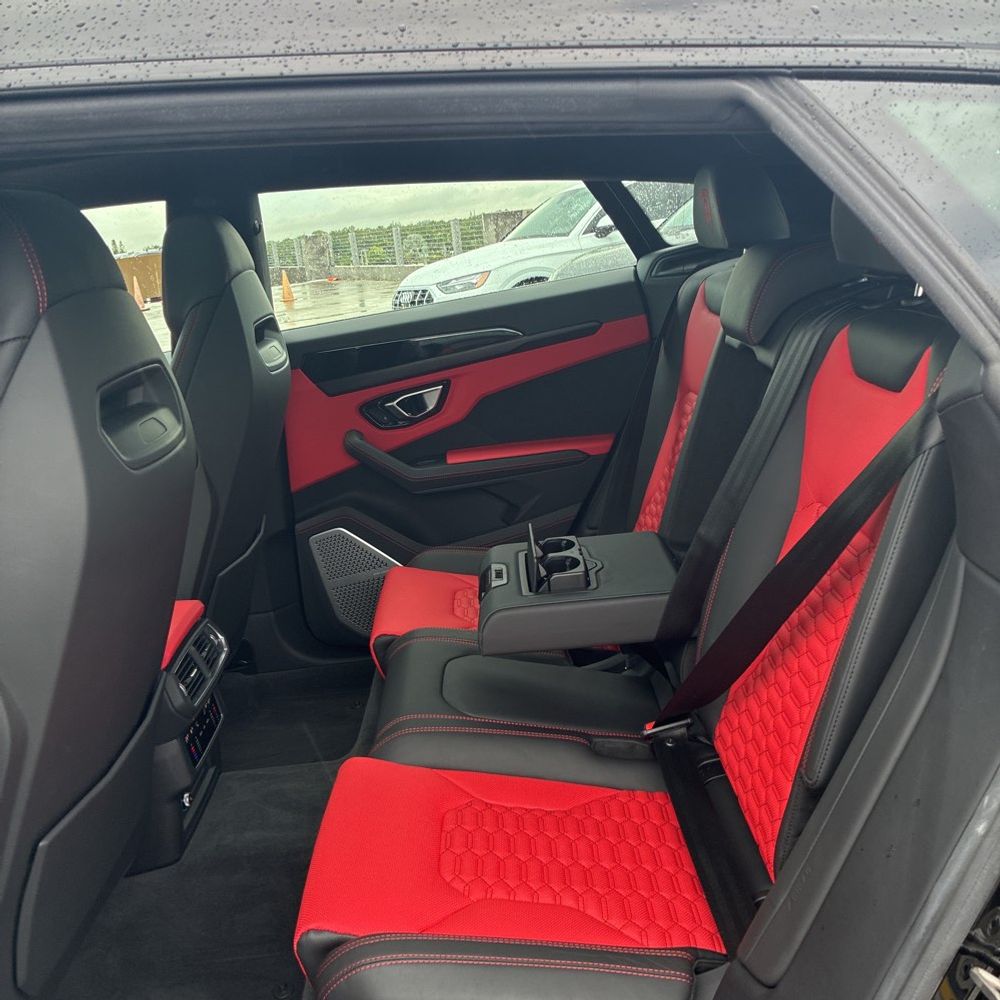 2022 Lamborghini Urus