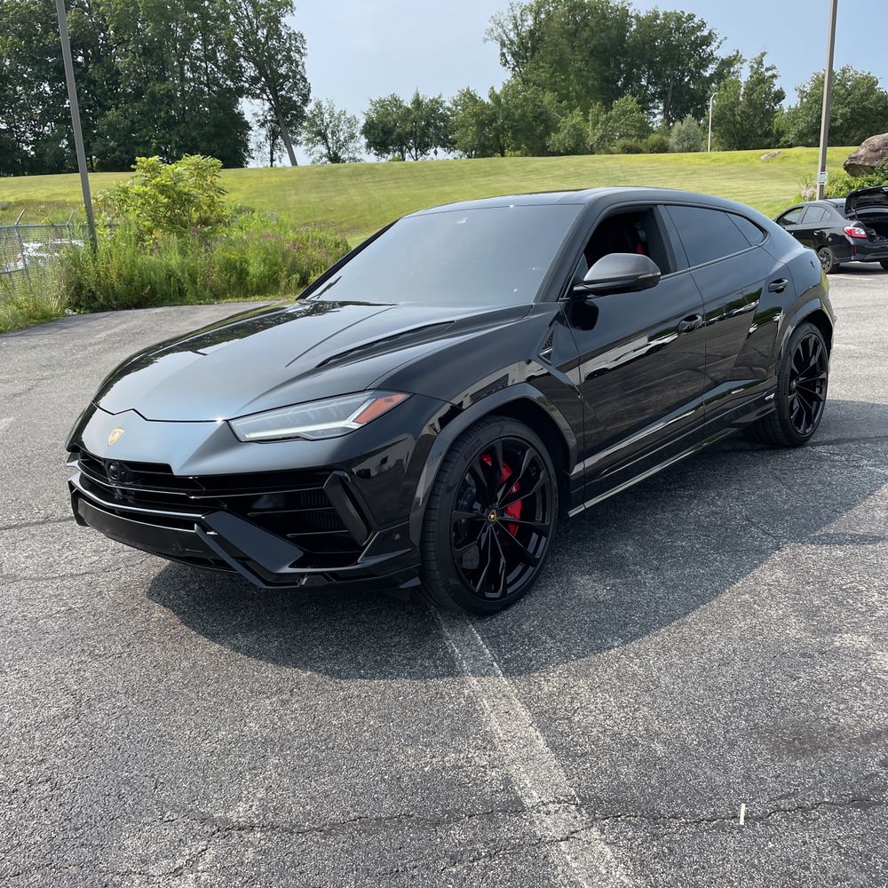 2023 Lamborghini Urus S