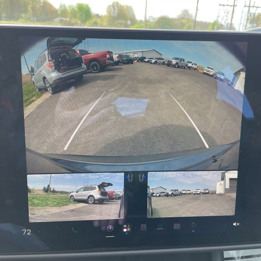 2022 Tesla Model S Base