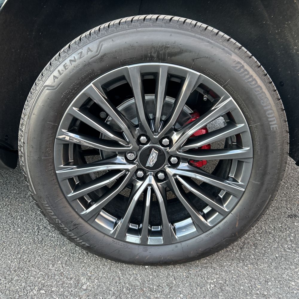 2024 Cadillac Escalade-V ESV Base