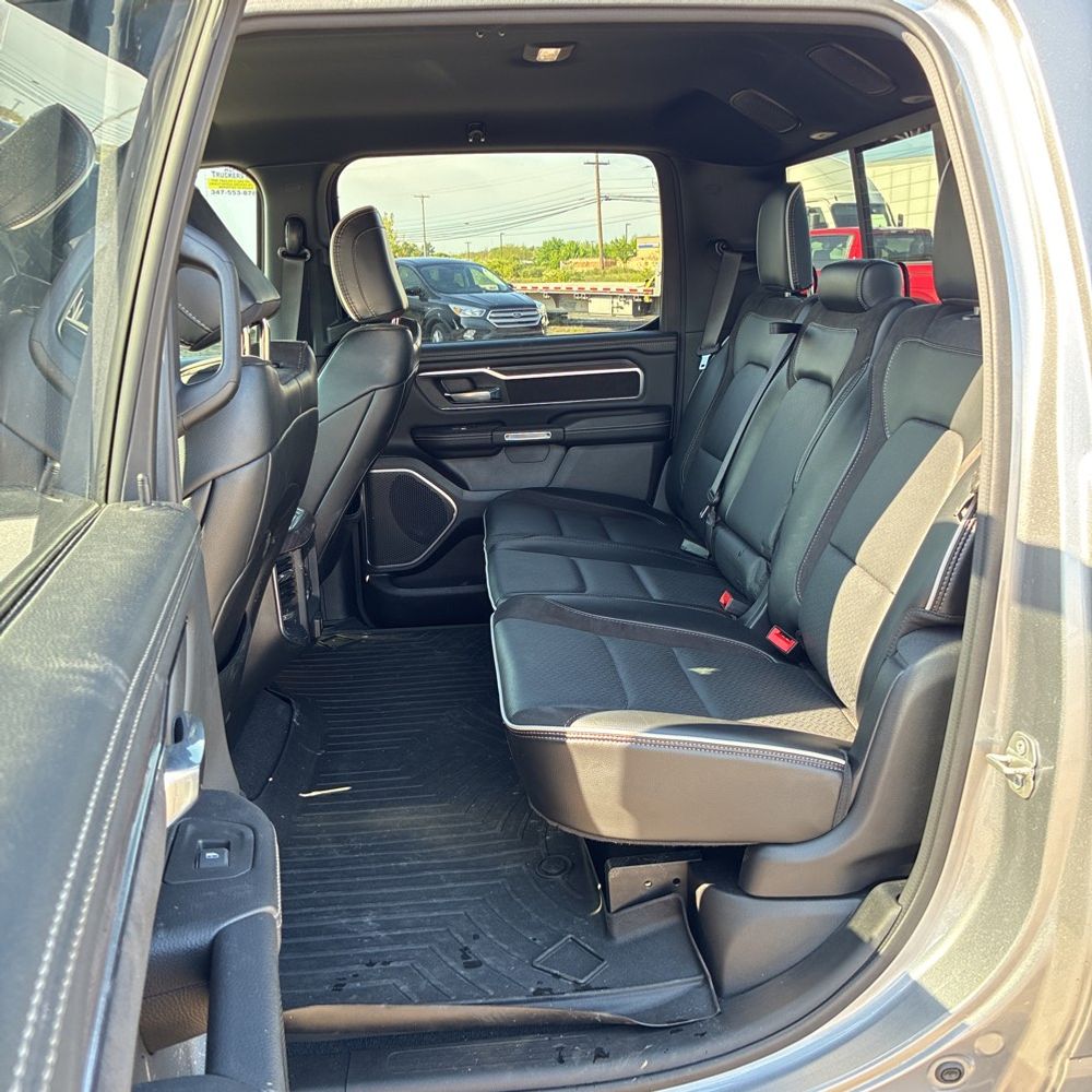 2025 Ram 1500 Laramie Crew Cab 4x4 5'7" Box