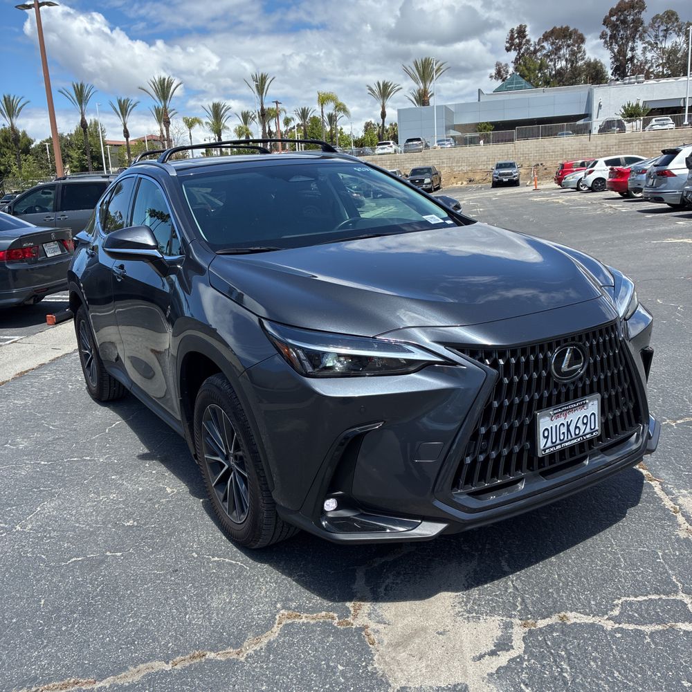 2025 Lexus NX 250 Base