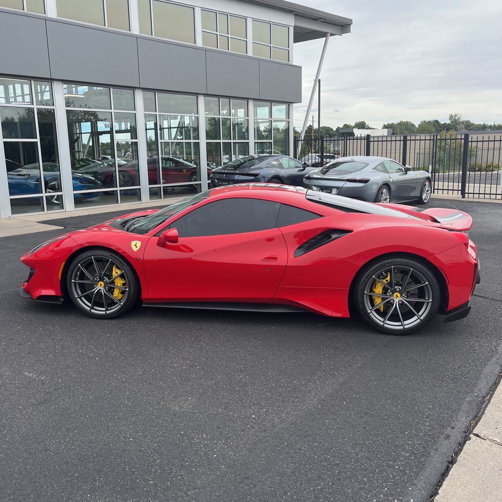 2020 Ferrari 488 Pista