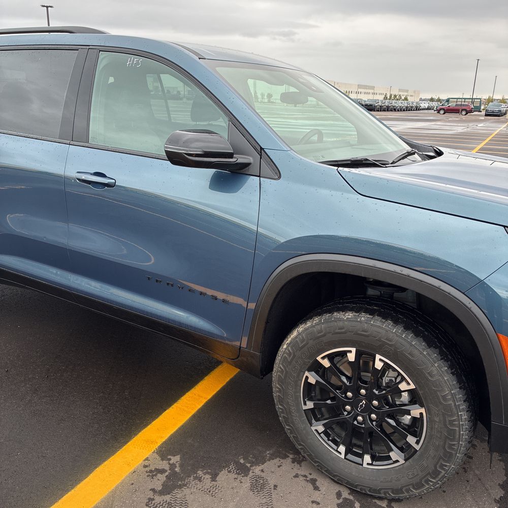 2025 Chevrolet Traverse Z71