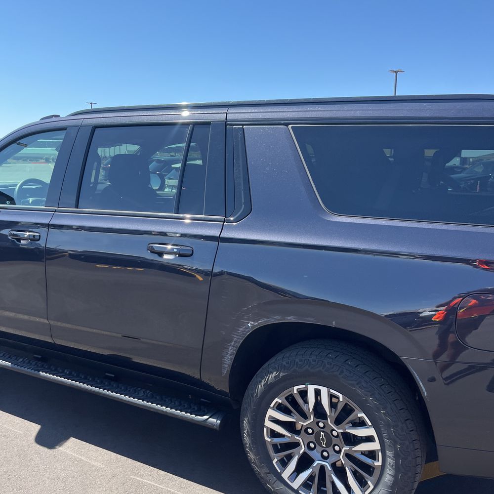 2025 Chevrolet Suburban Z71