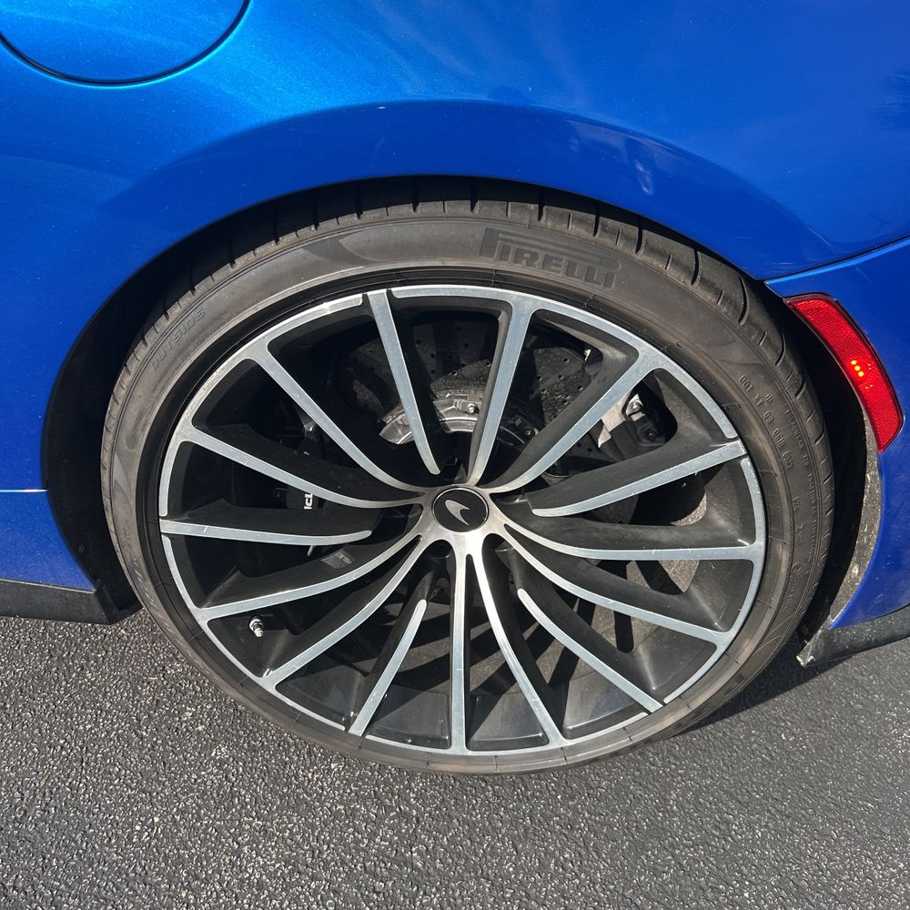 2021 McLaren GT  2D Coupe