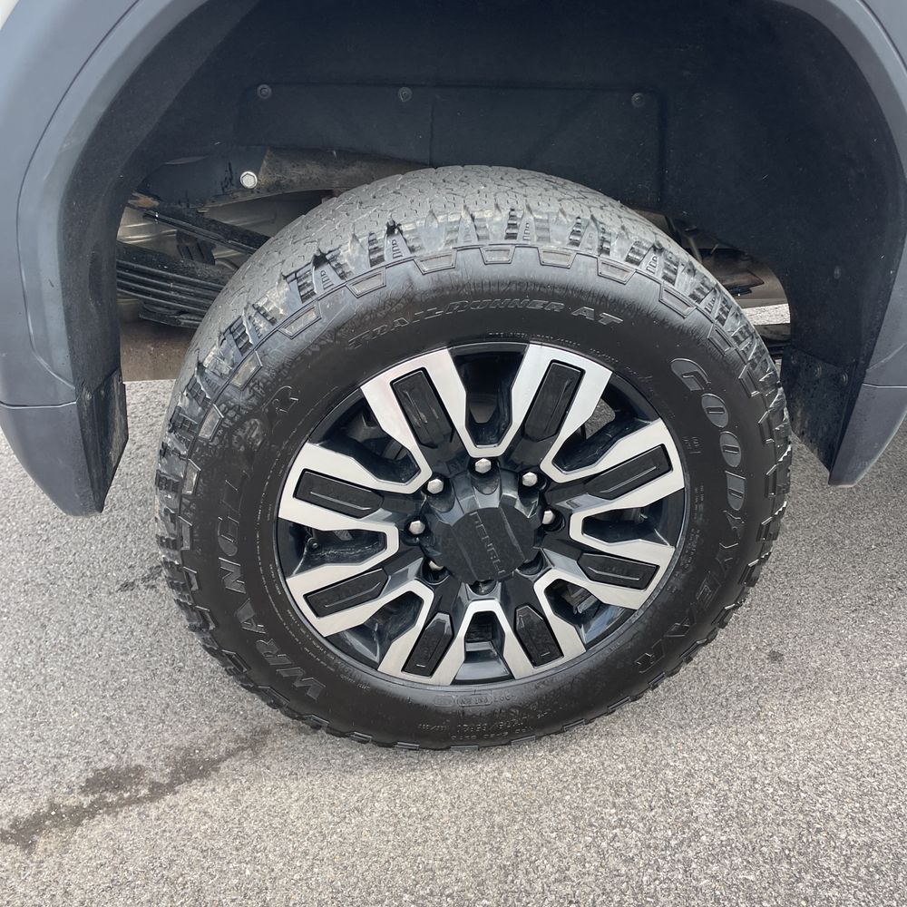2024 GMC Sierra 3500HD Denali Ultimate