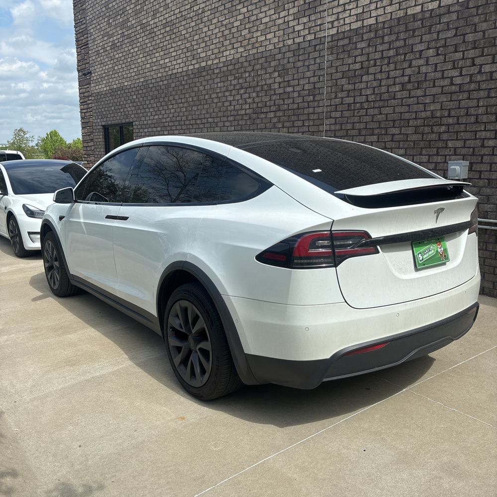 2022 Tesla Model X Base