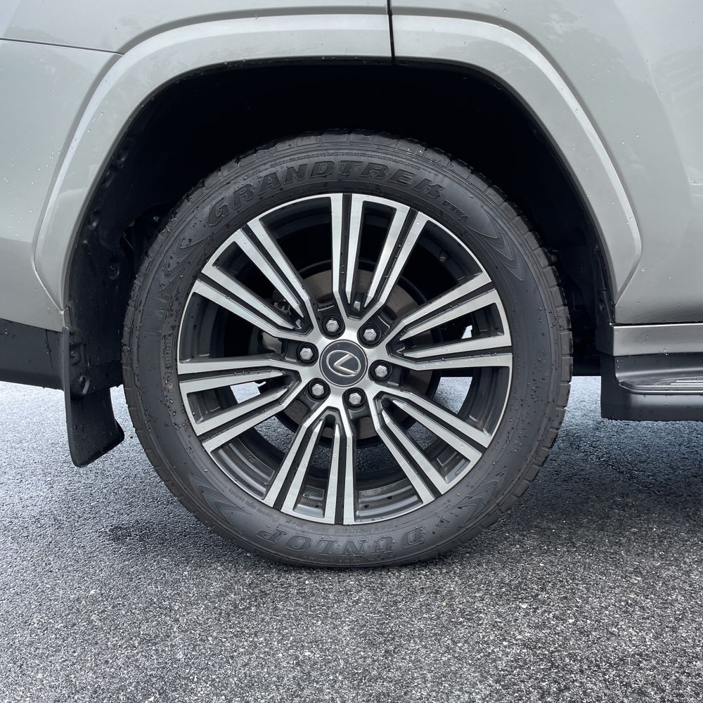 2024 Lexus LX 600 Luxury
