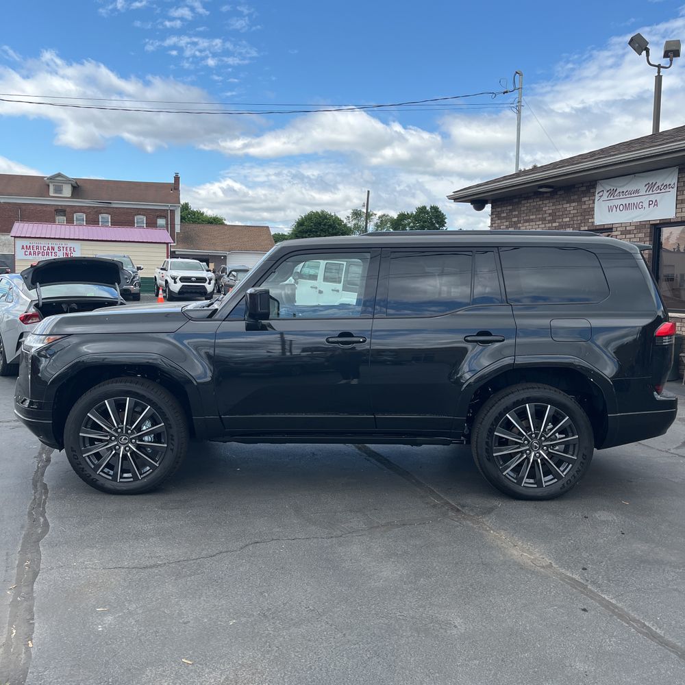 2025 Lexus GX 550 Luxury+
