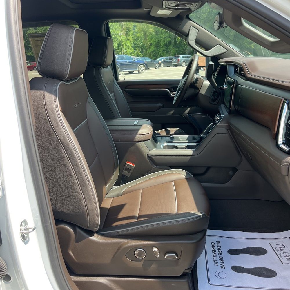 2024 GMC Sierra 3500 Denali