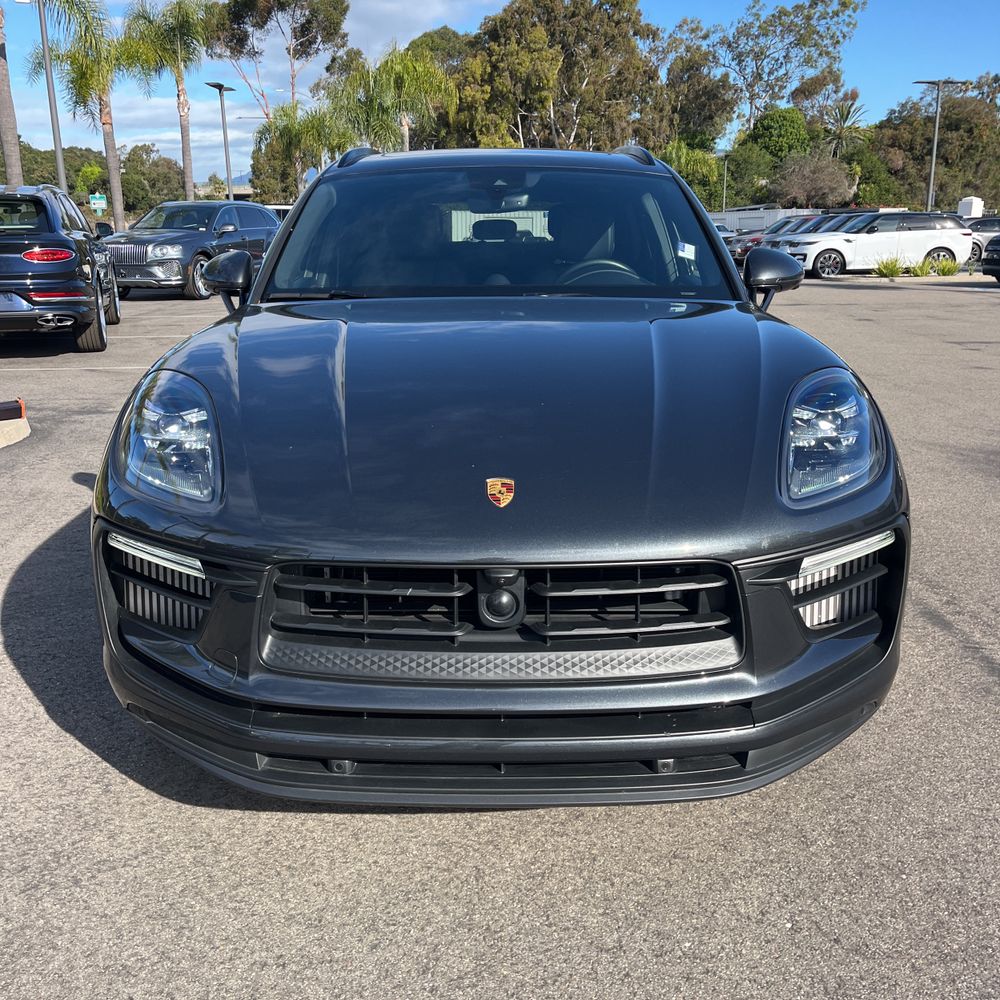2024 Porsche Macan S